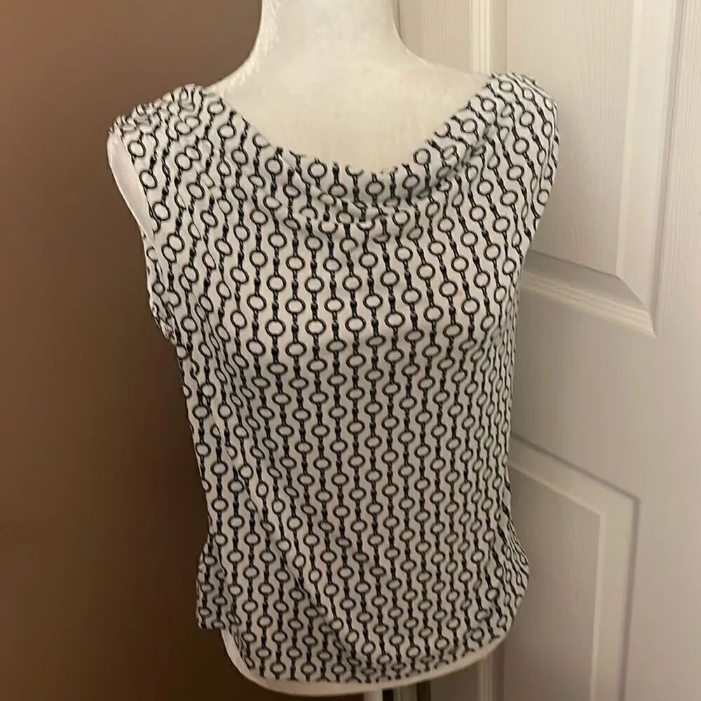 Evelyn Blouse EUC Size Large